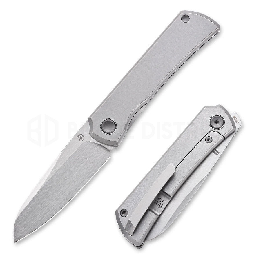 north-mountain-moon-flat