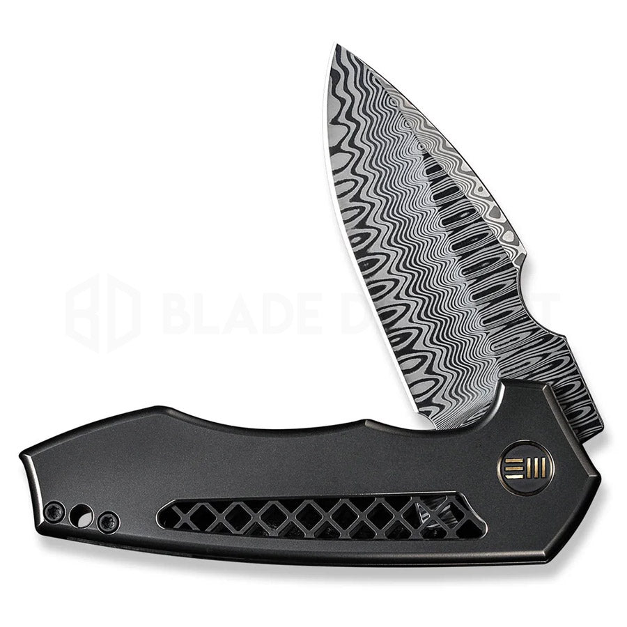 we-knives-harpen-titanium-damasteel