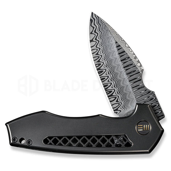 we-knives-harpen-titanium-damasteel